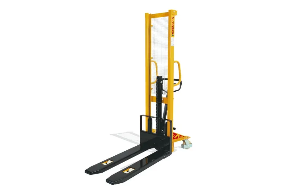Apiladora manual